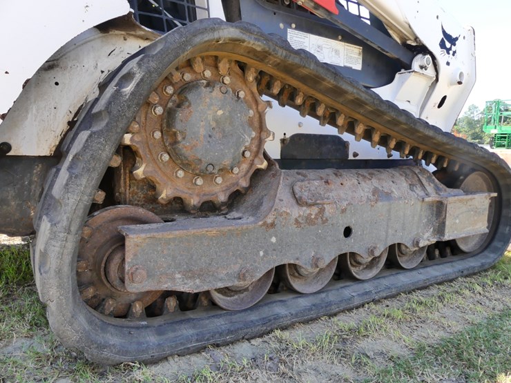 2019-bobcat-t590-image-5