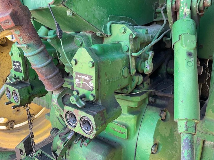 1972-john-deere-4320-image-44