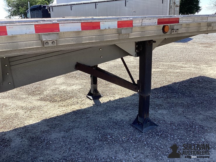 1996-reitnouer-flatbed-image-16