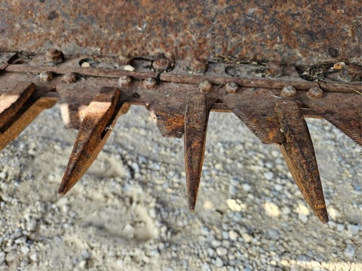 case-ih-sc412-image-16