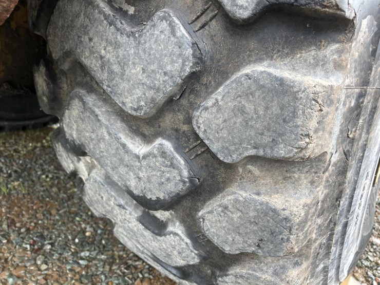 2014-deere-460e-image-67