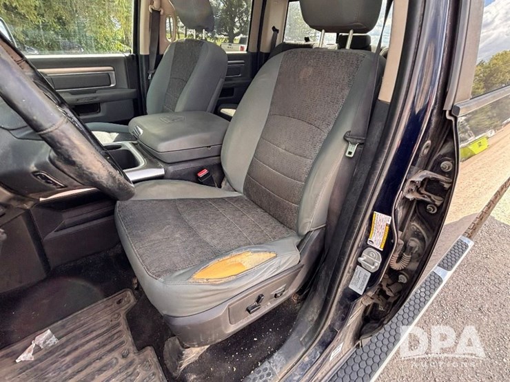 2016-dodge-ram-1500-image-75