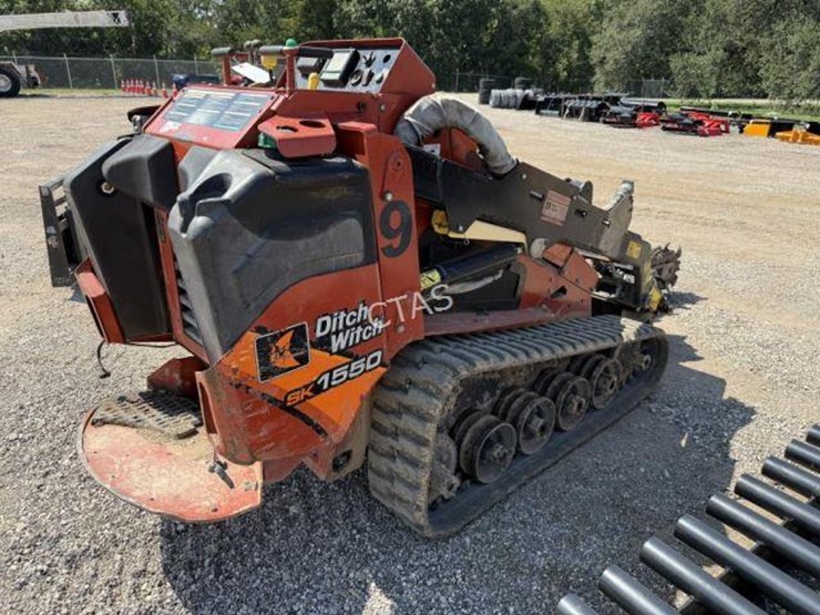 ditch-witch-sk1550-image-3