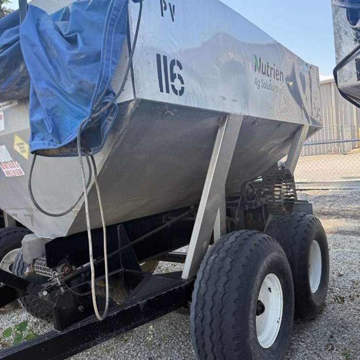 Adams Dry Spreader (PZ13895, Unit 87779)