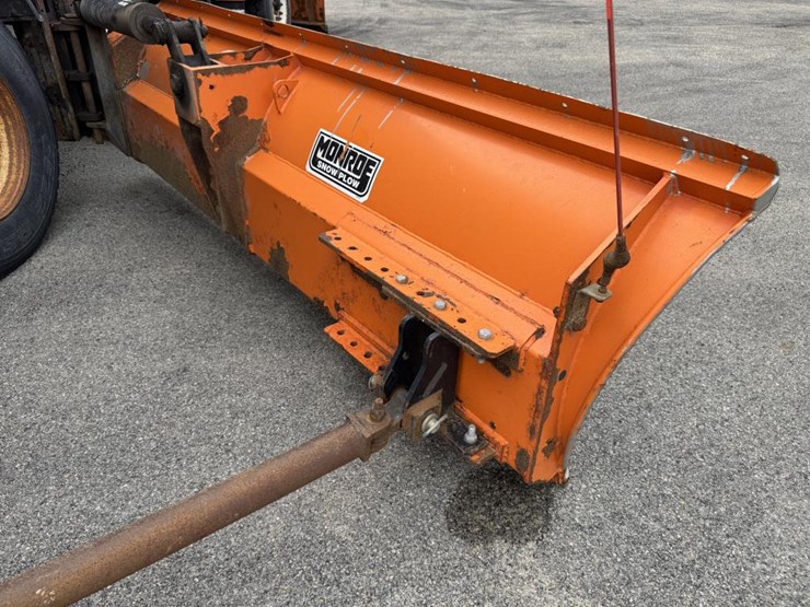 #1084-•-2006-sterling-tandem-axle-patrol-truck-image-41