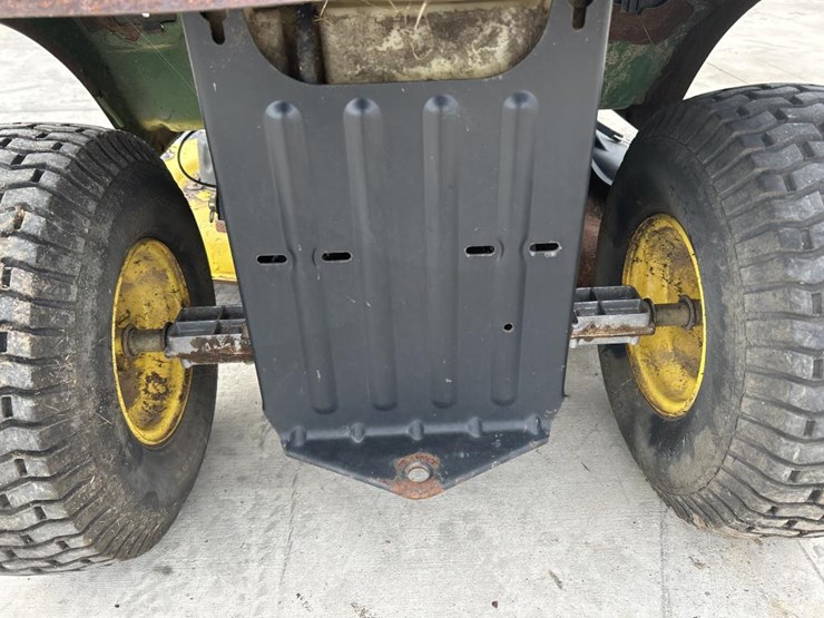john-deere-l100-image-19