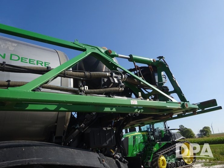 2020-john-deere-f4365-image-67