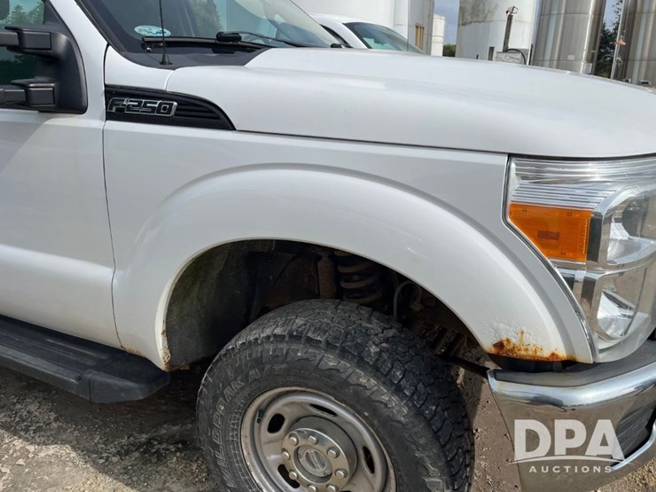 2012-ford-f250-image-17