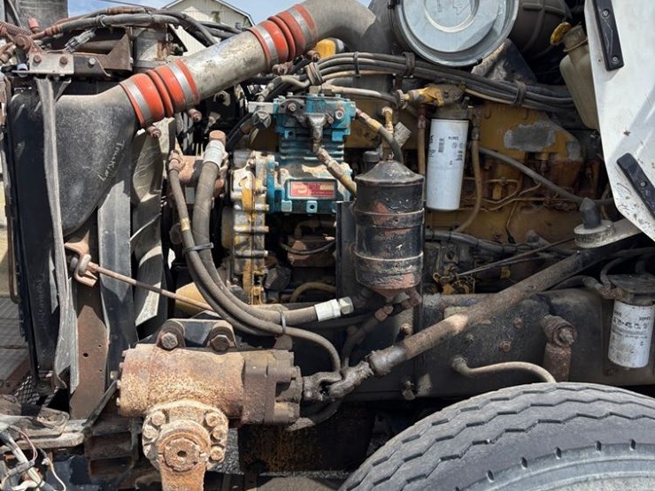 1995-kenworth-t800-image-4