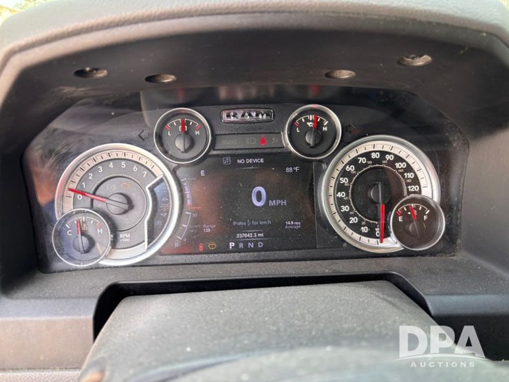 2016-dodge-ram-1500-image-83