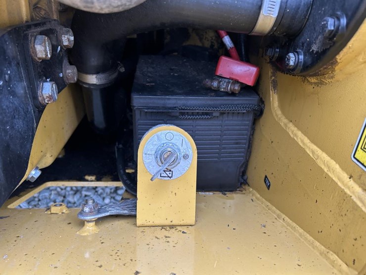 caterpillar-226d3-image-45