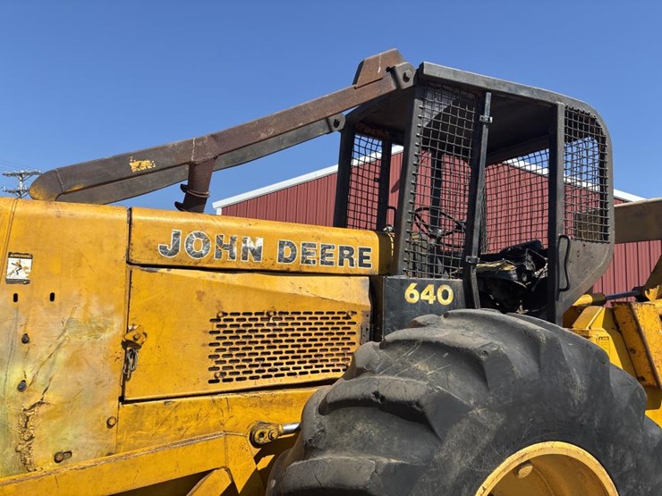 john-deere-640-image-8