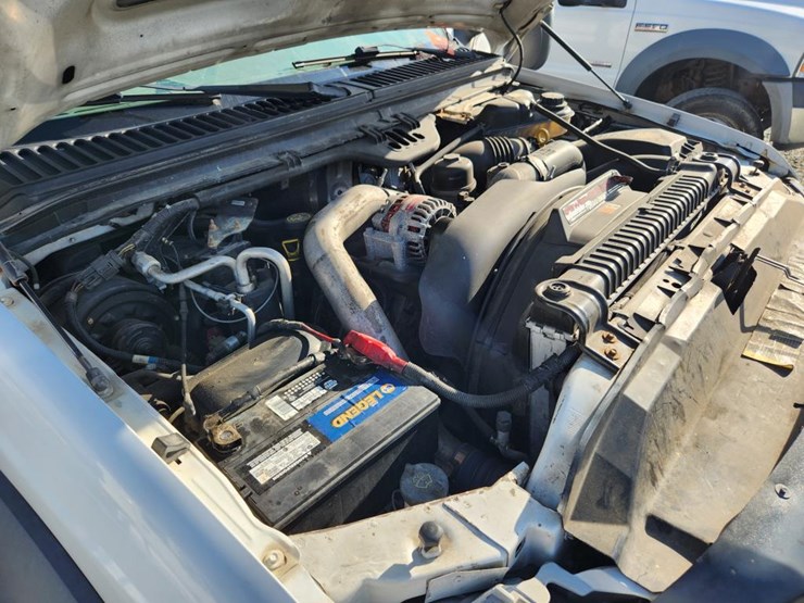 2006-ford-f550-image-52