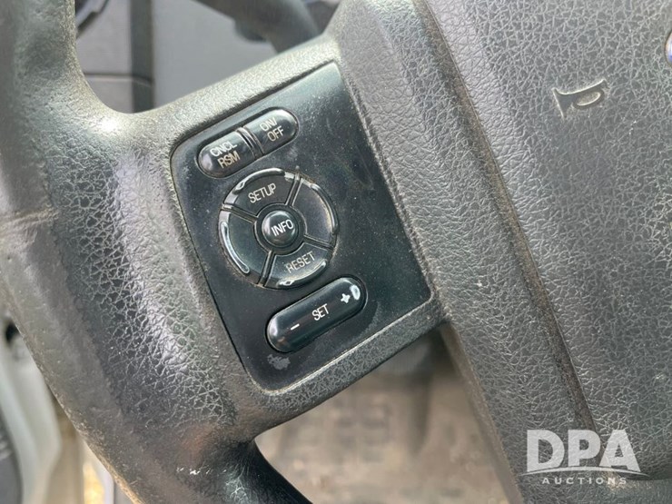 2012-ford-f250-image-38