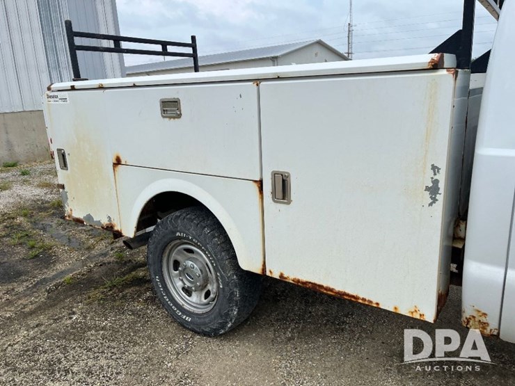 2012-ford-f350-image-27