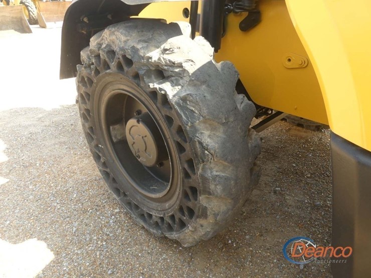 2017-jcb-510-56-image-8