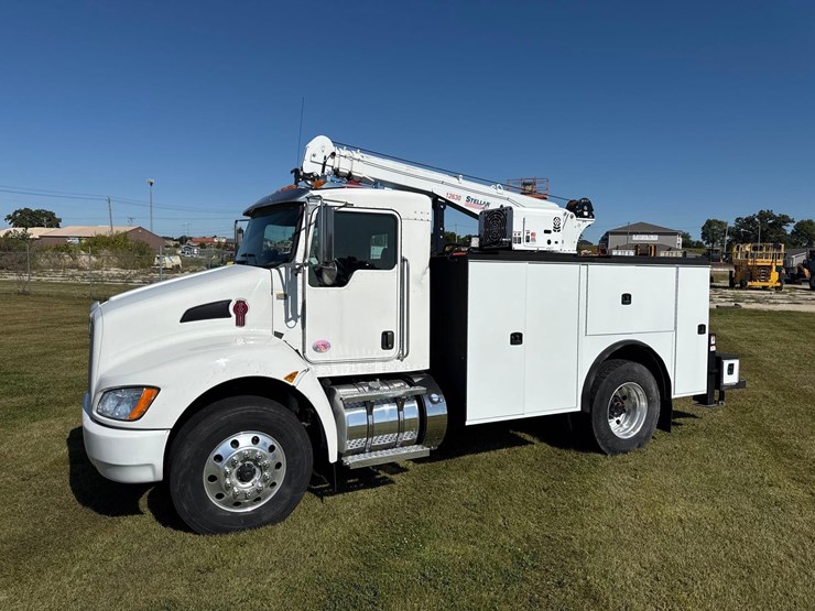 2021-kenworth-t370-image-1