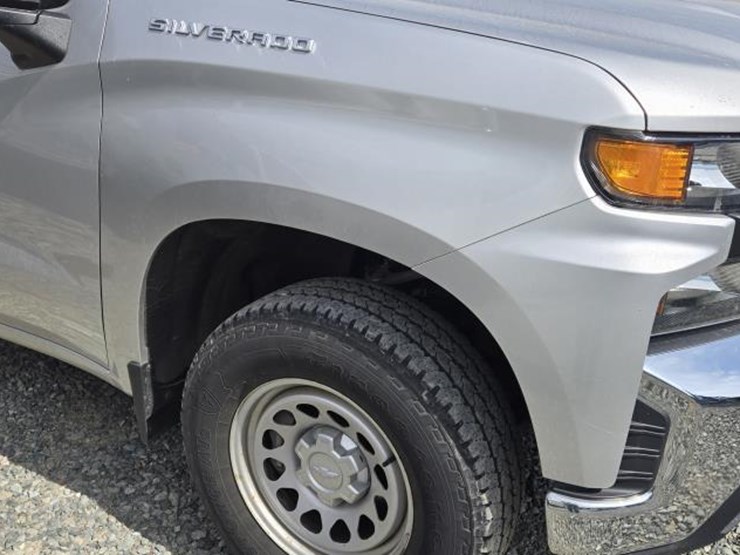 2020-chevrolet-silverado-1500-image-11
