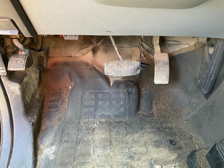 2015-ford-f550-image-95