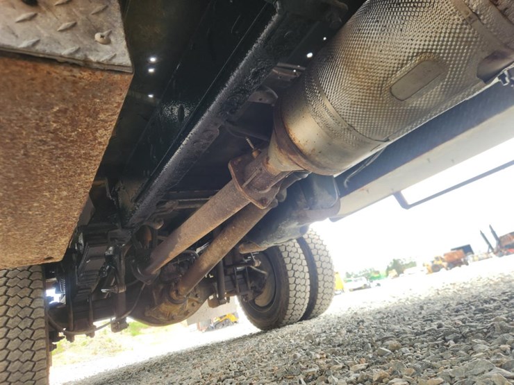 2011-ford-f550-image-66