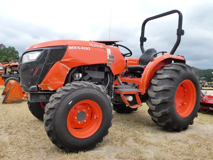 2020-kubota-mx5400-image-1