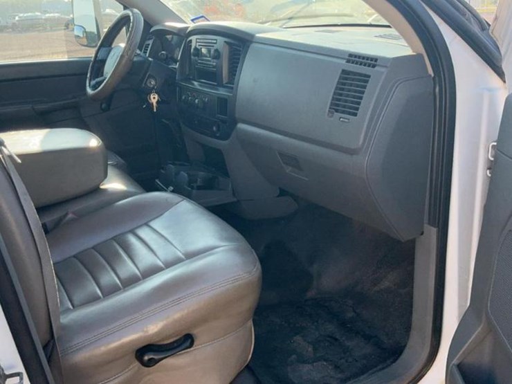 2007-dodge-ram-3500-image-49