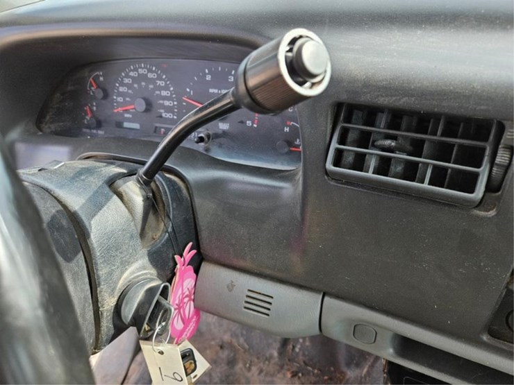 2004-ford-f350-image-31