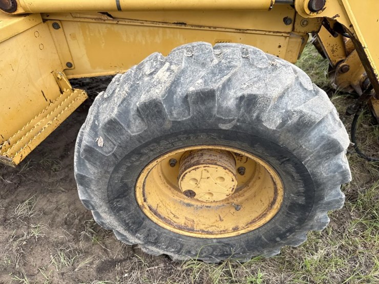 1998-deere-310se-image-56