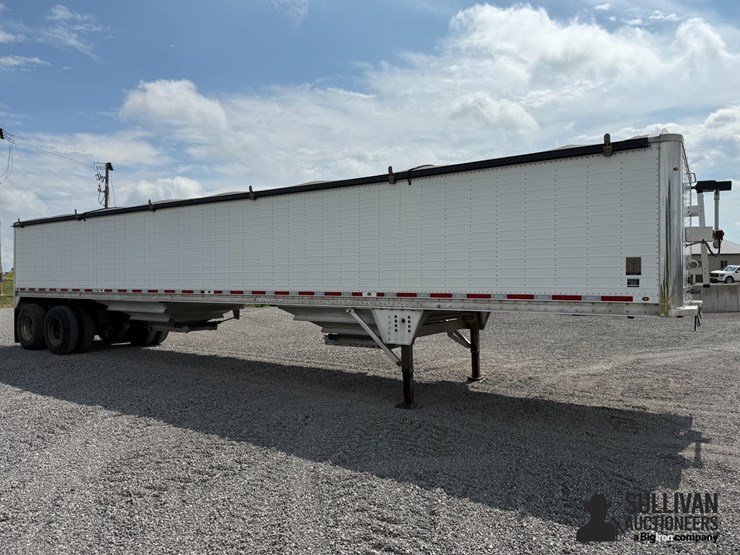 2014-wilson-grain-trailer-image-3