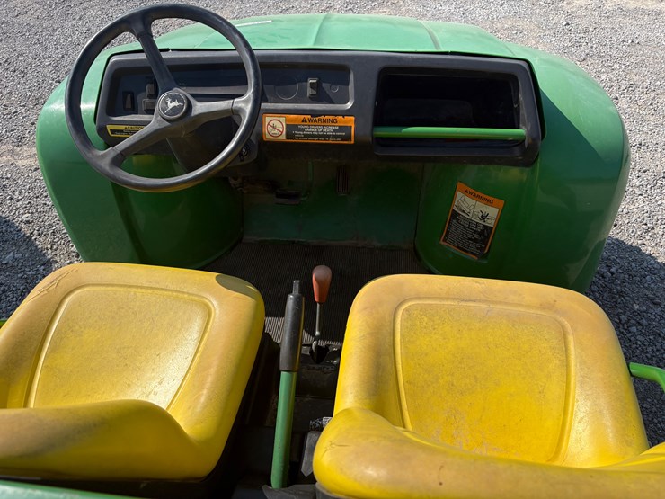john-deere-gator-image-6