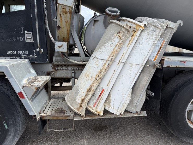 #1553-•-1991-oshkosh-mixer-truck-image-24
