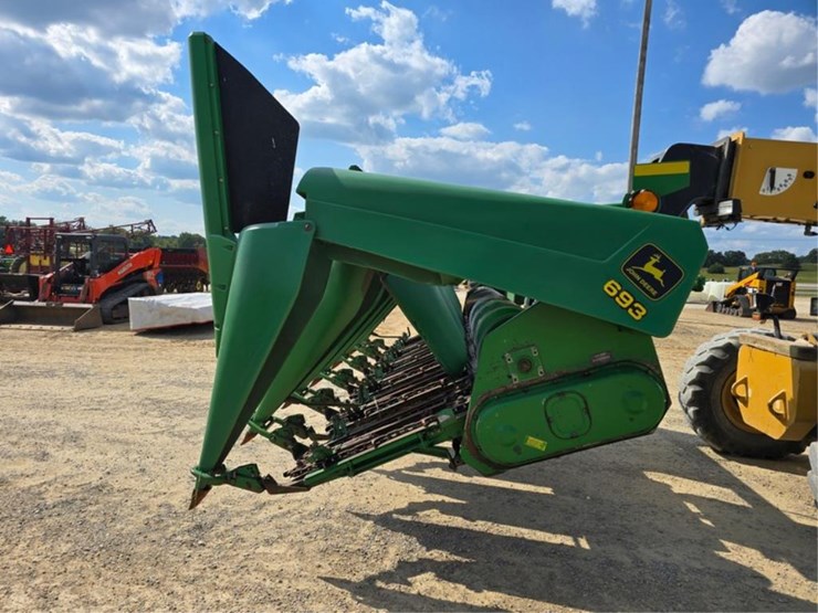 john-deere-693-image-2