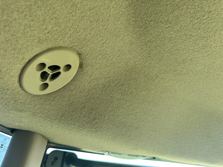 2011-john-deere-4730-image-68