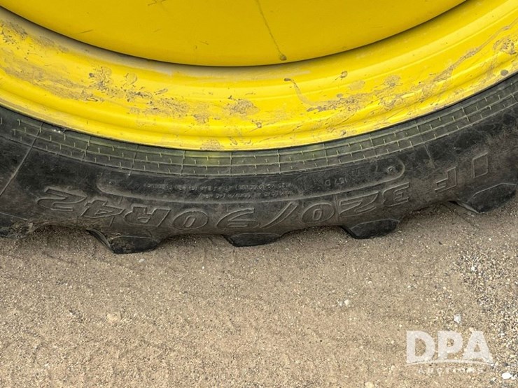 2012-john-deere-4630-image-8