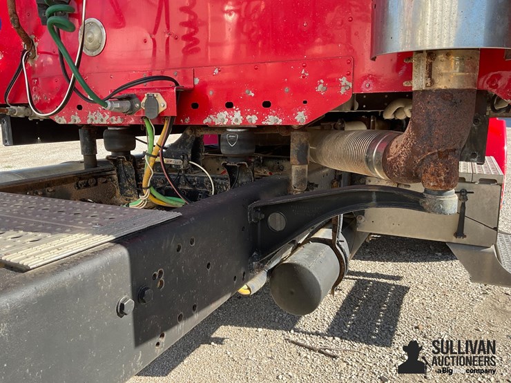 1998-freightliner-flc112-image-20