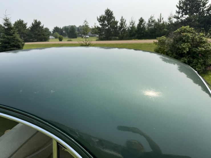 #1062-•-1949-buick-series-50-super-sedan-image-13