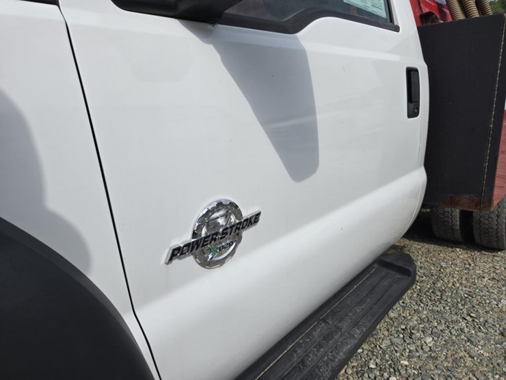 2014-ford-f450-image-19