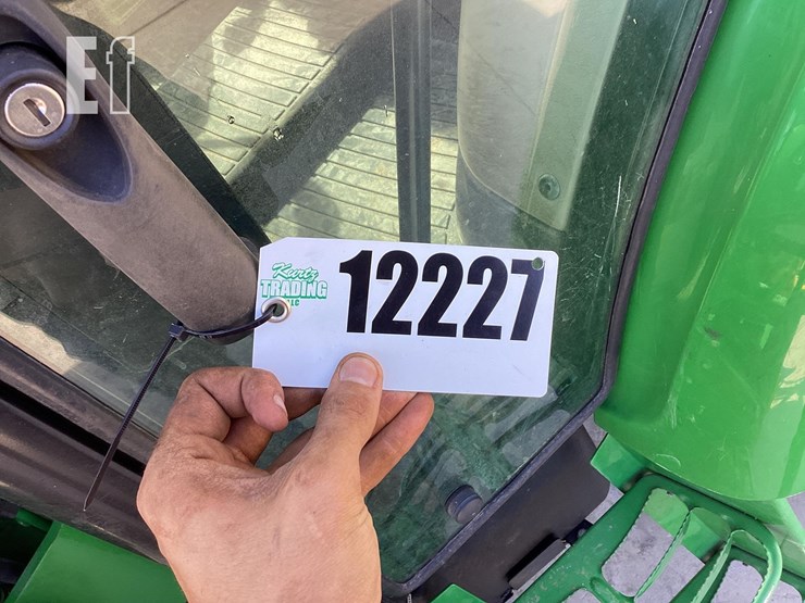 2016-john-deere-5075e-image-18