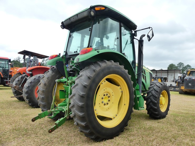 john-deere-5100m-image-3
