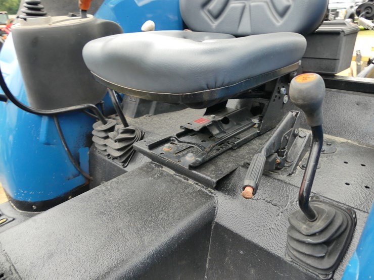 new-holland-tn65s-image-14