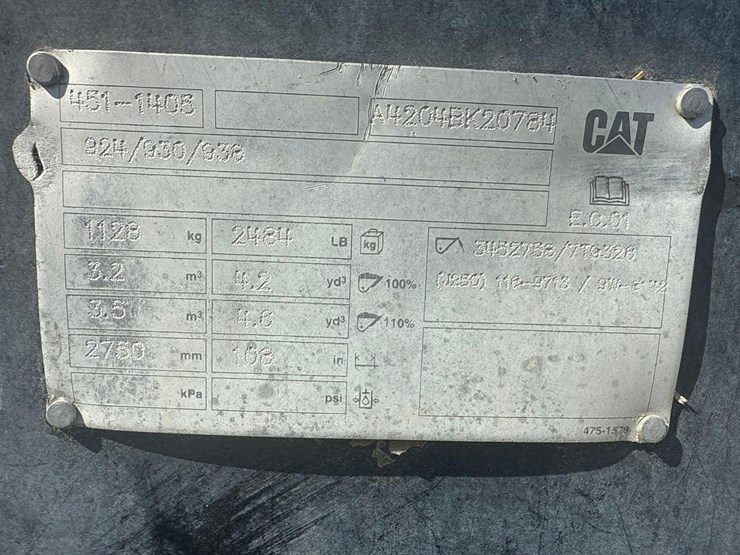 2023-caterpillar-930m-image-11