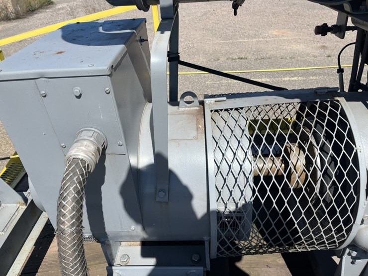 #2693-•-cummins-towable-generator-image-61