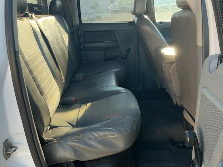 2007-dodge-ram-3500-image-46