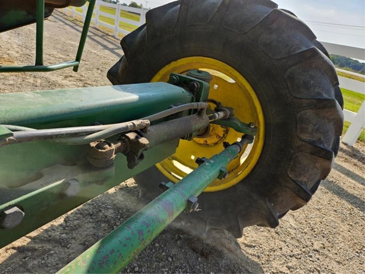 john-deere-7720-titan-ii-image-67