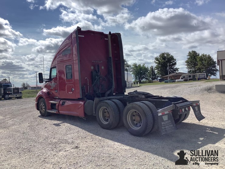 2020-kenworth-t680-image-7