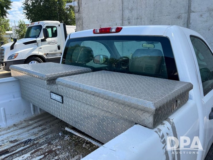 2012-gmc-3500hd-image-25