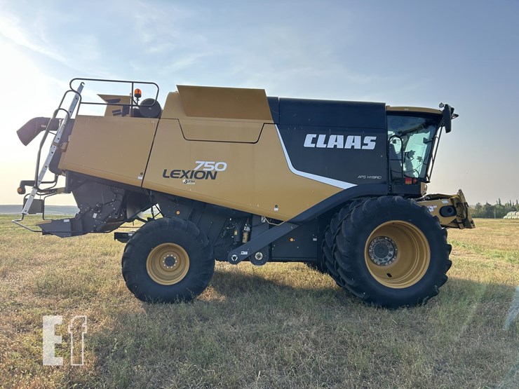 2013-claas-lexion-750-image-16