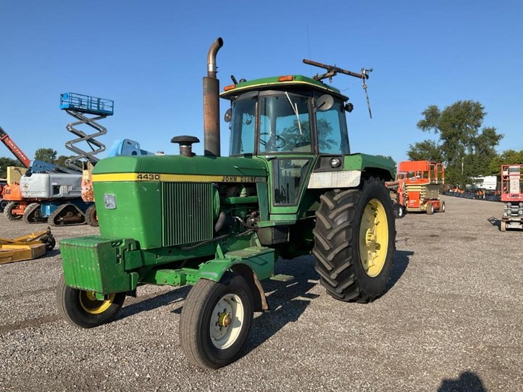 1979-john-deere-4430-image-1