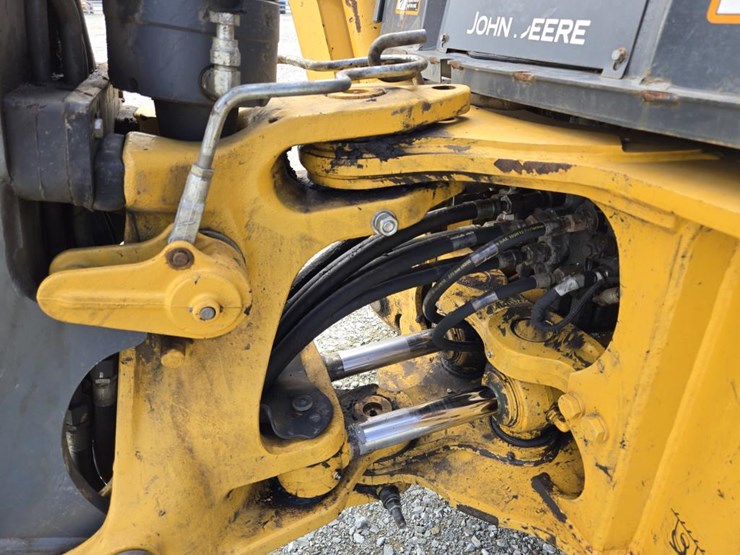 deere-310sl-image-40