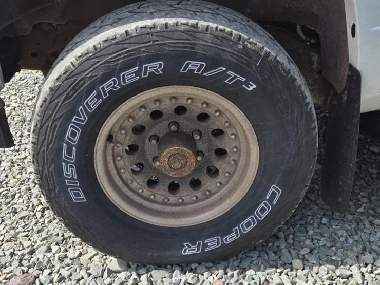 1994-chevrolet-silverado-image-47